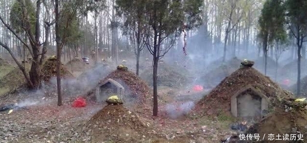 科举考试|古人走夜路时,为何宁愿睡荒野睡坟地,也不愿去古庙中休息?