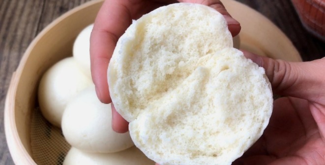 蒸馒头和包子，切记要“三次醒发”，不然出锅后死皮、塌陷还难吃