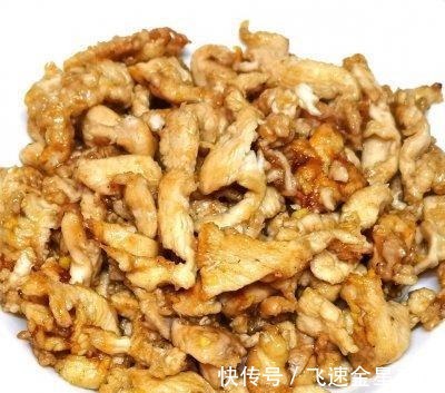 鲜香|鲜香下饭的鸡丝白玉菇,你喜欢吗!