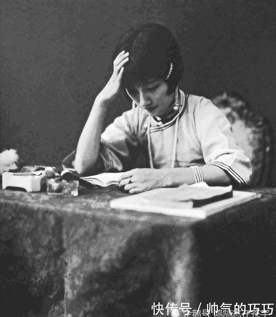 朋友妻&民国名媛陆小曼的美照,不落凡尘,徐志摩直言她的眼光中荡着春情