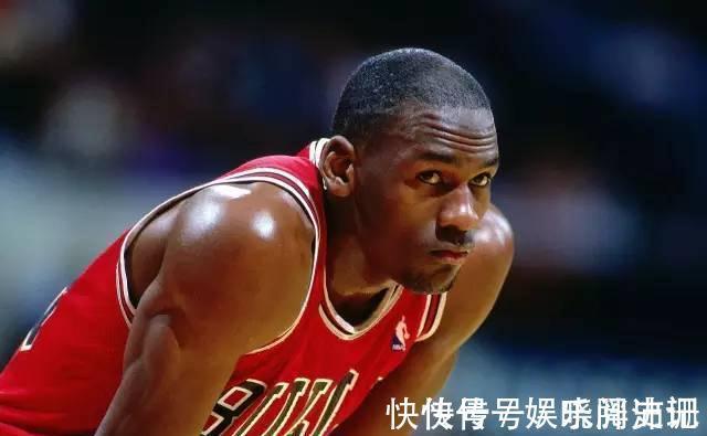 乔丹|FMVP加MVP,最佳新秀有多难?历史上仅4位球星达成,乔丹都不行
