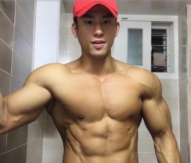 身材|健身前后同样是170斤,身材却发生大变化,网友:健身真的很重要