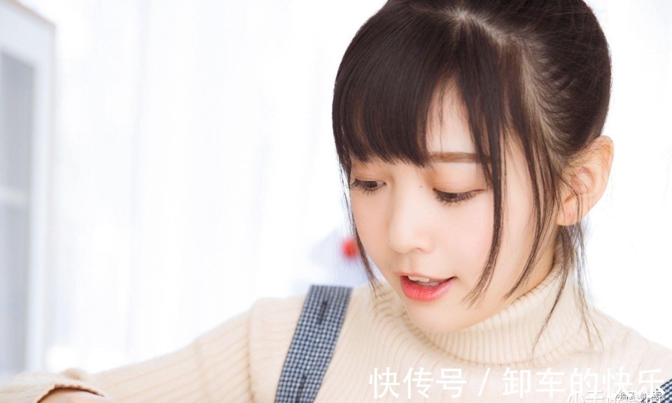 |搞笑GIF段子:找到板凳师傅,估计能把这做成一个开天锤