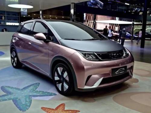 比亚迪将推三款新车!配全新LOGO,最快