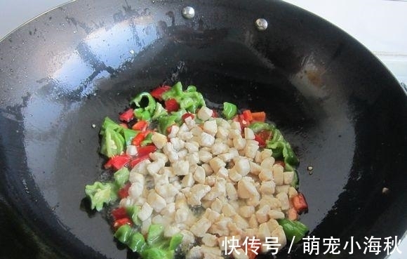 最排便的水果不是香蕉而是它，便秘常吃，第二天拉出黑臭宿便！