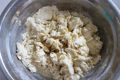 正月初四吃烙饼，两种面粉搭配，外酥里软米香四溢，太好吃了