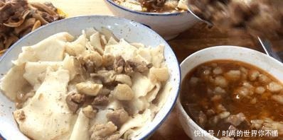 24年街边小店,一碗面70元,还没到饭点就座无虚席……!