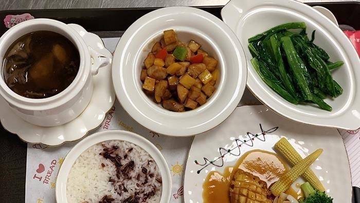 小云|产后下奶困难,宝妈每天被迫喝“下奶汤”,不仅没效还上火、便秘