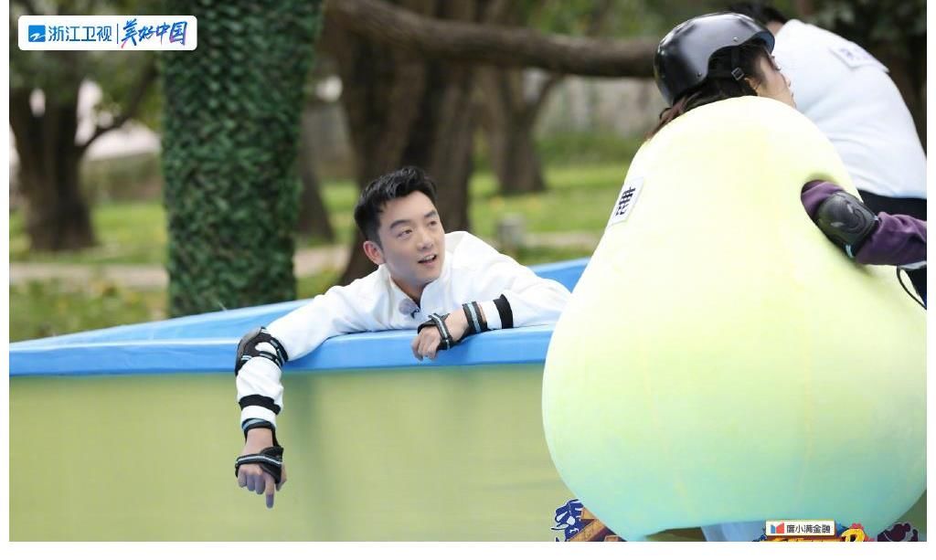 《奔跑吧》他才是这一季的“综艺鬼才”,感觉连秦霄贤都甘拜下风