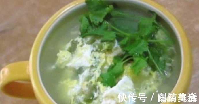 皮肤干燥|有一种蔬菜的叶子,吃一顿相当于三斤苹果,多数人却扔掉了