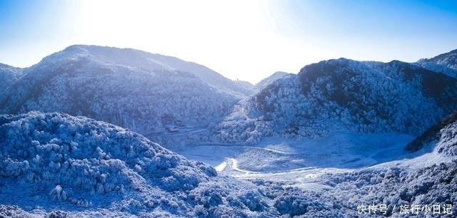 老年|金佛山雪桶挑战来袭,感受最突如其来的动心