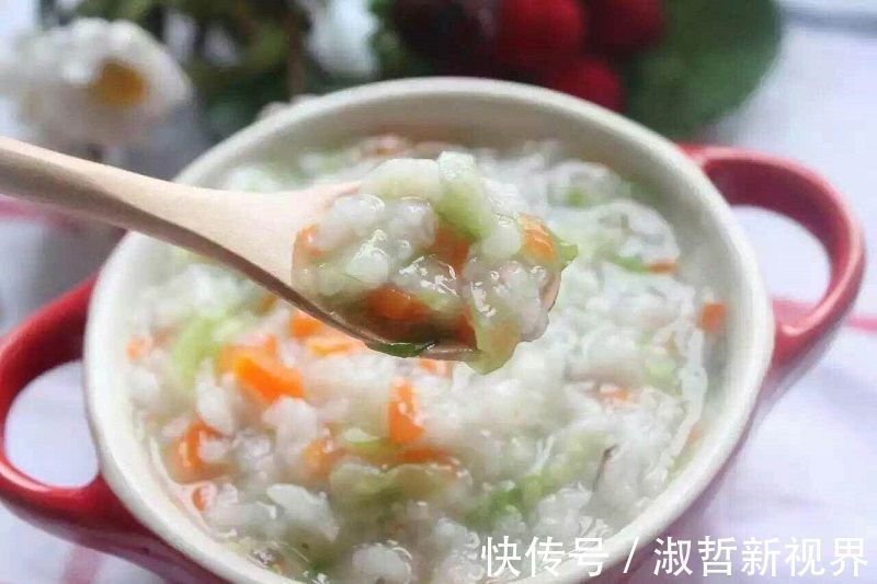 辅食|宝宝两岁前这4种辅食不适合，越吃脾胃越弱，宝妈不要“踩雷”