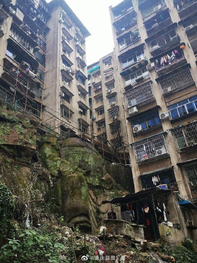  重庆|重庆无头大佛石刻身份确定：依造像风格，应为南宋遗物