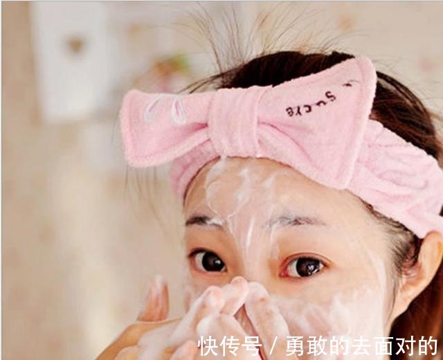 冻龄女神|女性衰老“加速器”或已公布，勤洗头排第二，快来看看你有吗！