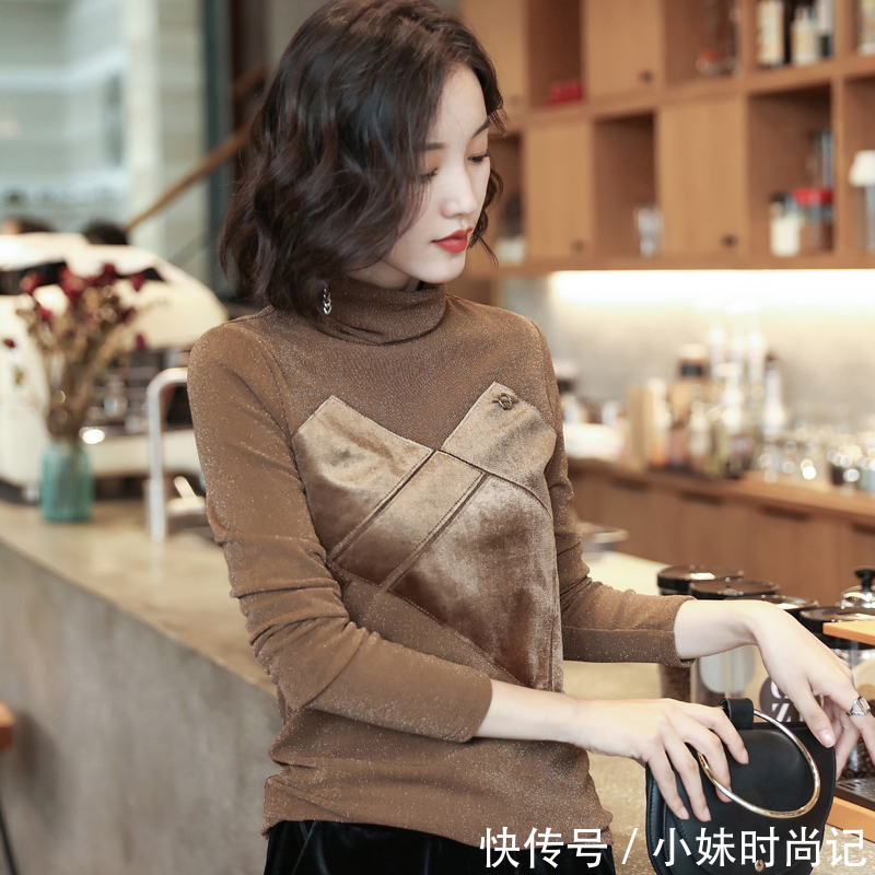 版型|女人的内搭非常多，唯独不能缺这样的打底，款式迷人，时尚显年轻