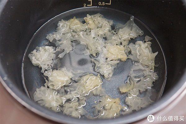 常喝|健康饮食 篇三十六：入秋干燥，再忙也要多喝汤，南瓜和银耳是绝配，常喝滋润过秋天