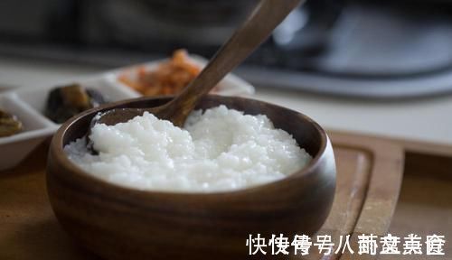 面条|糖尿病患者应该吃米饭还是面食?答案或许出乎你的意料