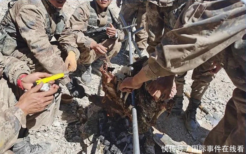 官兵|火锅!烧烤!烤全羊全给边防官兵安排上!而印军还得靠二手防寒服过冬