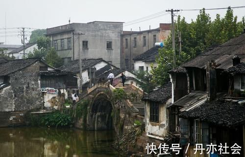 江南水乡|离南浔太近被忽视，这藏在江南的水乡古镇，很多人都没听说过