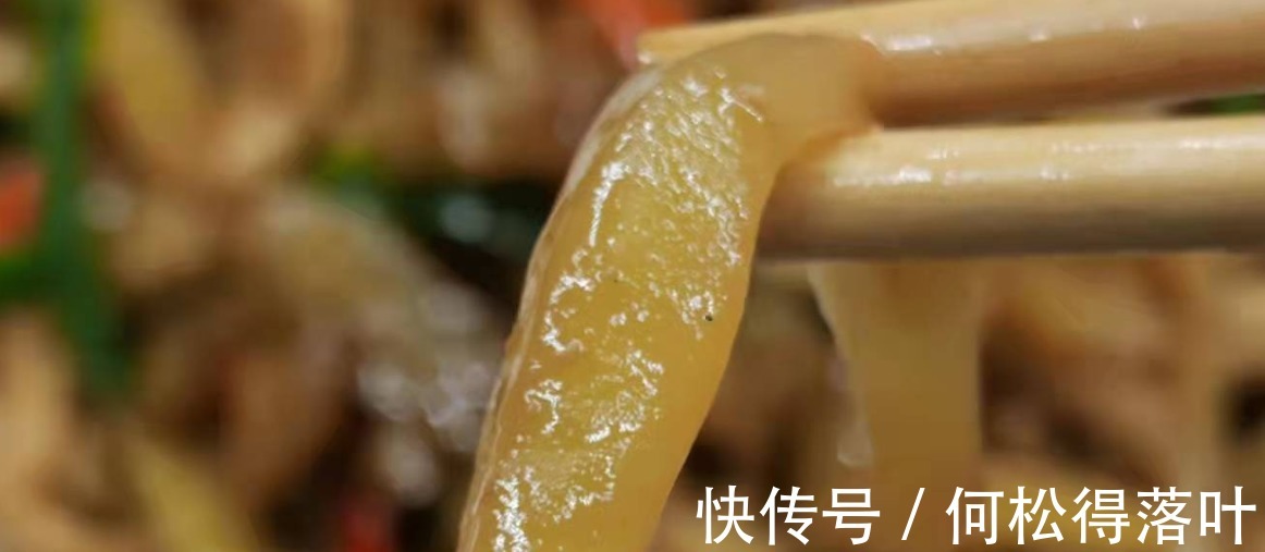 榨菜炒肉丝|榨菜炒肉丝的经典做法,色香味俱全,这就是干饭人的下饭菜!