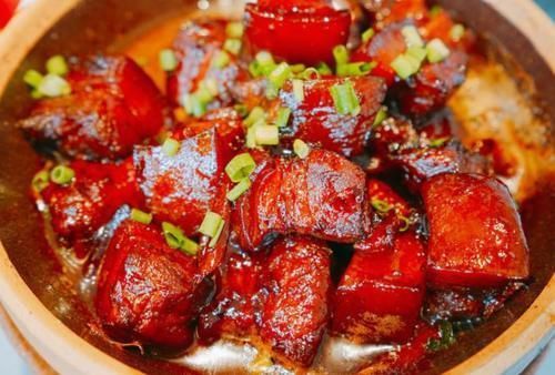 炒糖色,用水还是用油?区别挺大的,学会详细做法,红亮不发苦