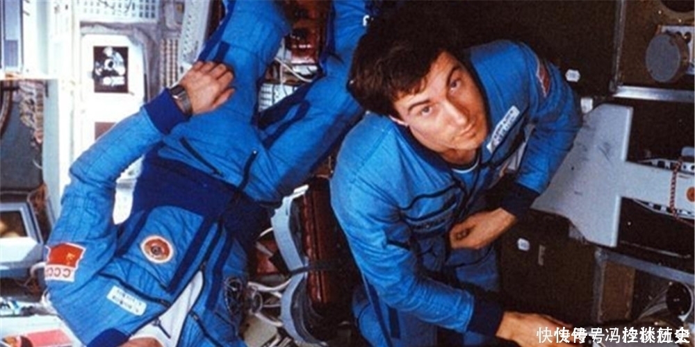 和平号 他在太空停留311天，无意打破世界纪录，回来时国家已变样！