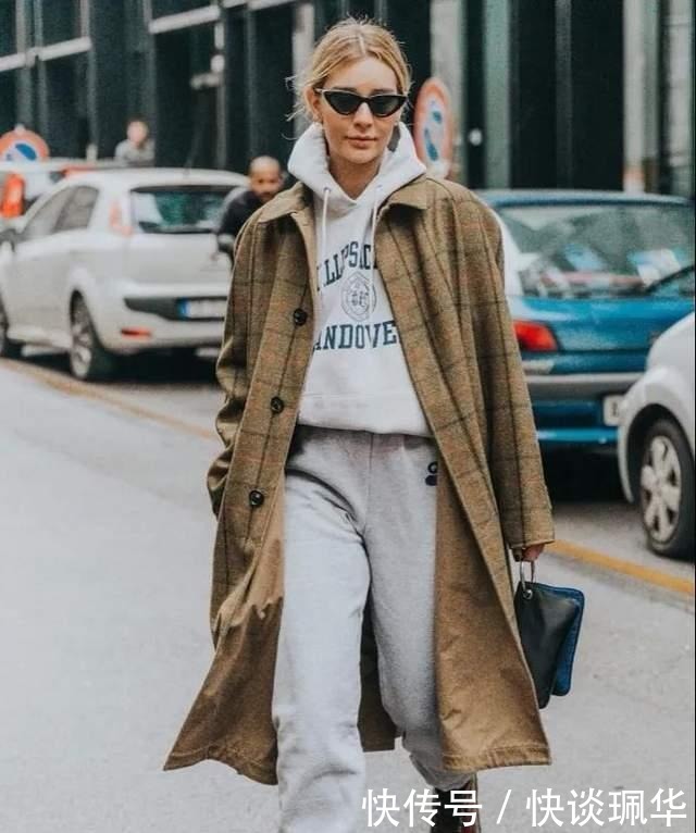 充满|卫衣真的太好搭了,穿上这几款外套,充满了高级感