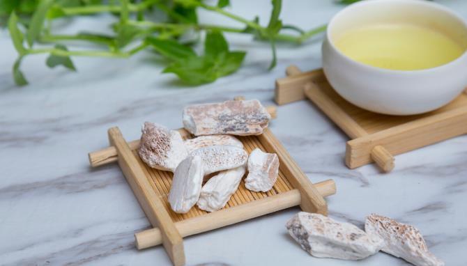 玄参|能够把骨头里的热驱出来,送给天下更年期女人的一个妙方