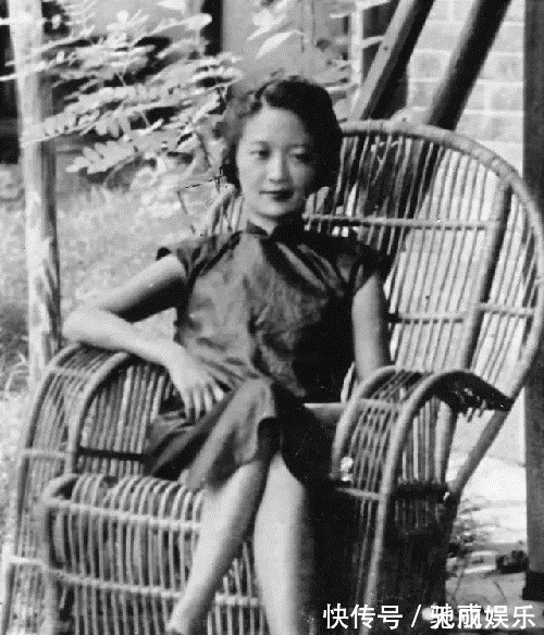 梁思成#张充和评价林徽因:大家聚会时,只要她来了,就没别人发言的时候