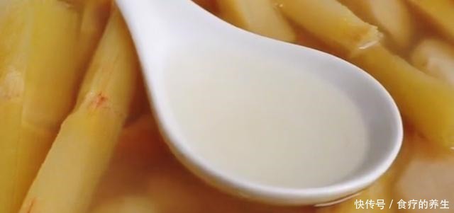 喉咙干痒不舒服，试试每周喝一碗它，润肺止咳化痰，睡得好吃得香