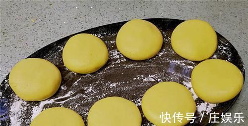 南瓜|藏在树上的“安眠药”,失眠的人要多吃,清心安神,一觉睡到天亮