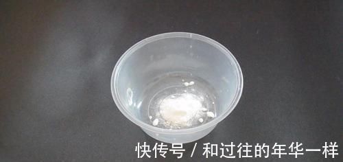 卫生间|塑料打包盒不要扔, 放在卫生间里有大用处, 能帮家里省下不少钱