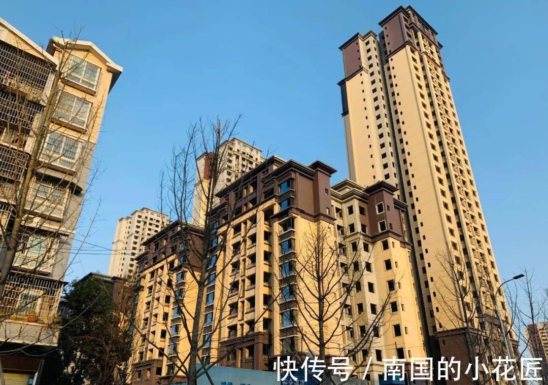 房子|买房记牢5个注意：买边，买东，买低，远二近三，不碰小产权房