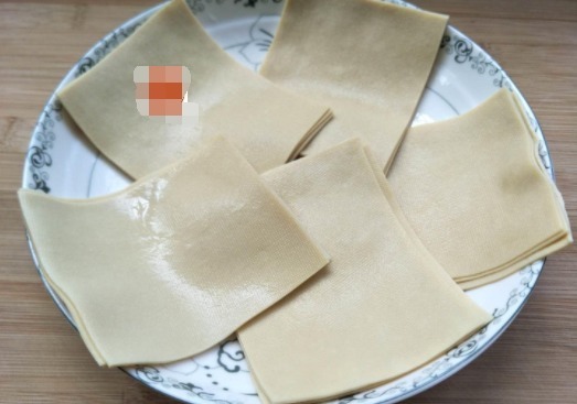 3个鸡蛋,2张豆腐,独特做法,3分钟出1张大饼,解决全家人的早餐