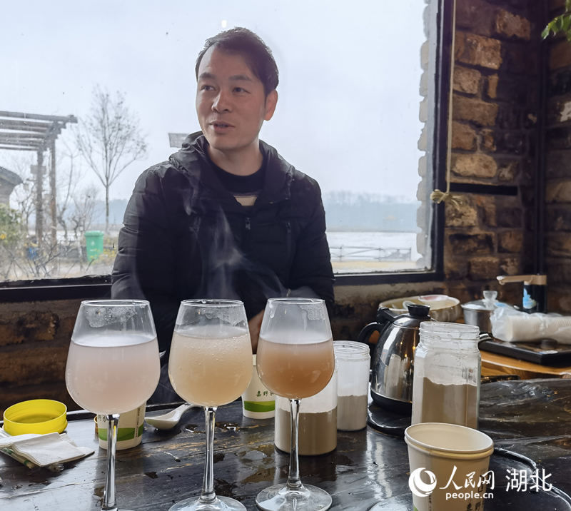 附加值|新春走基层｜返乡种野藕的80后 新年有了新愿景