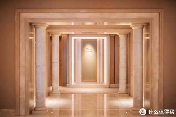 玫瑰|旅行其实很简单 篇九百八十七：入住送粉色玫瑰，整家酒店都是Pink！Pink！Pink！