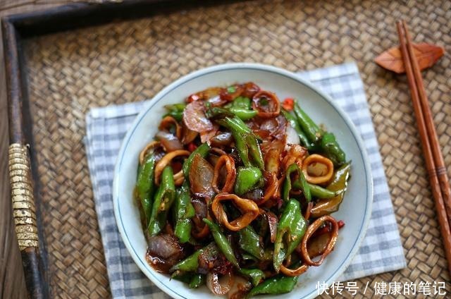 9月开海季,这道海鲜别错过,口感爽脆又鲜香,简单烹炒就很美味