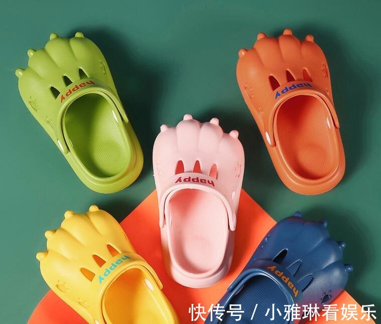 拖鞋|别乱给孩子穿鞋,看我媳妇带回来的洞洞鞋,好看又舒适