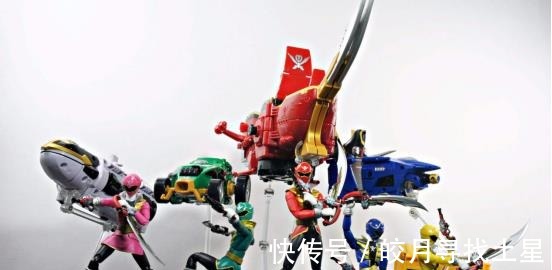 漫展|漫展新规禁止穿胶衣！可奥特曼皮套全是胶衣，以后还能变成光吗