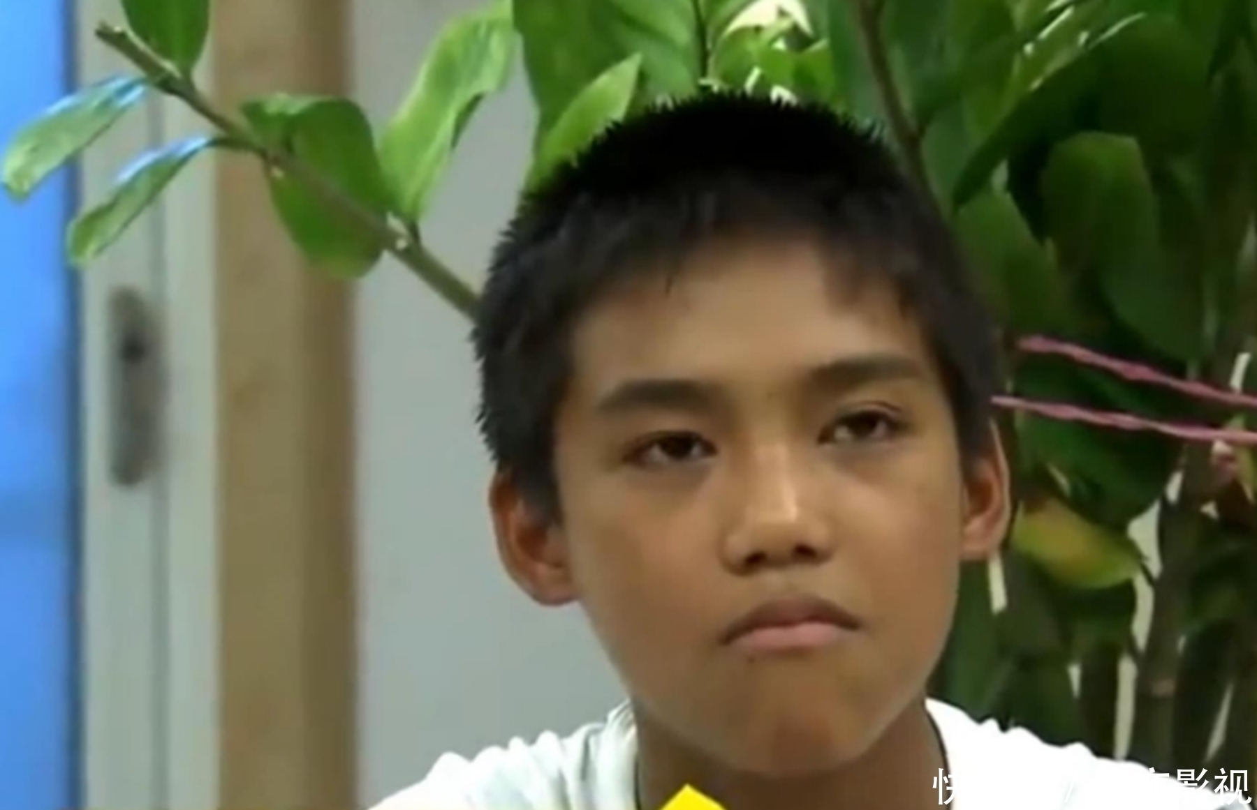 《变形计》逆袭的农村娃:一个成国防生,一个拿大奖,他成小富豪