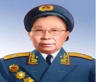 女将军|共和国第一女将，一生三段婚姻，膝下二十多子女却无一亲生