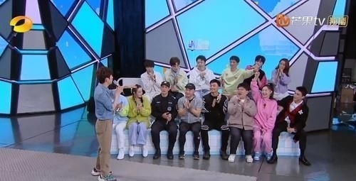 快本|剪辑翻车也分情商?《王牌》只坑嘉宾,《快本》却专坑自己人