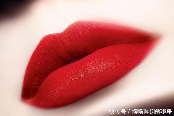 奶茶|就算不喝奶茶,也要入这4支口红,情敌都追着问你要色号