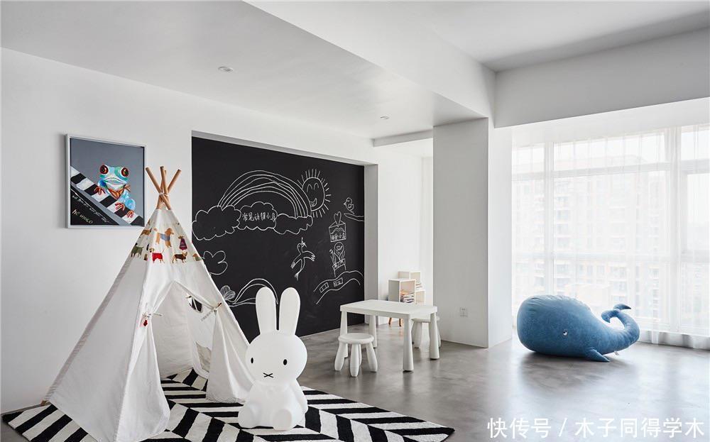 茶几|你家客厅还是沙发+茶几+电视?早过时了,现在年轻人都这样装!