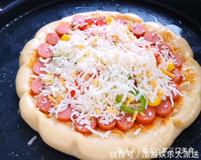 馅饼|面粉里加1个鸡蛋,不用烤箱,不用油炸,简单一做,比馅饼还好吃