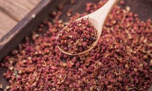 不管是炖肉还是炖排骨，牢记“3不放”妙招，肉香汤鲜没腥味