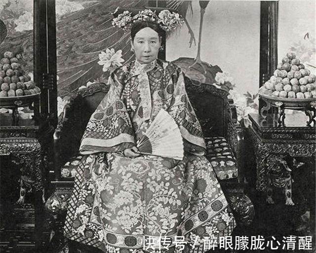 孙殿英&慈禧墓葬修完后下令杀光工匠,唯有一人逃过一劫,最后成了掘墓人