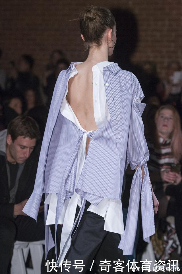 女人不要再“衬衫”塞裤子了,今年流行这样穿,时髦显瘦又高级!