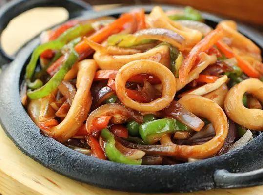 家常特色经典美食菜谱，总有喜欢的一道，学会家人有口福！