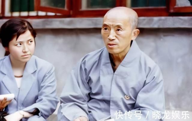 海灯法师&海灯法师77岁凭借二指禅倒立走红,圆寂多年后,徒弟说出事情真相